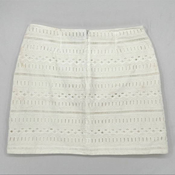GAP Elegant White Eyelet A-Line Skirt - Picture 7 of 14